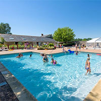 Camping Huttopia Saumur in regio Pays de la Loire / Vendée, Frankrijk