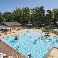 Camping La Pinede (Excenevex) in regio Rhône-Alpes, Frankrijk