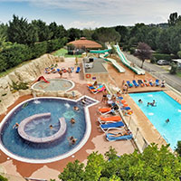 Camping Le Clos Auroy in regio Auvergne, Frankrijk