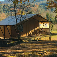 Camping Les Lodges Coucouzac in regio Ardèche, Frankrijk