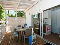 Lodge Deluxe