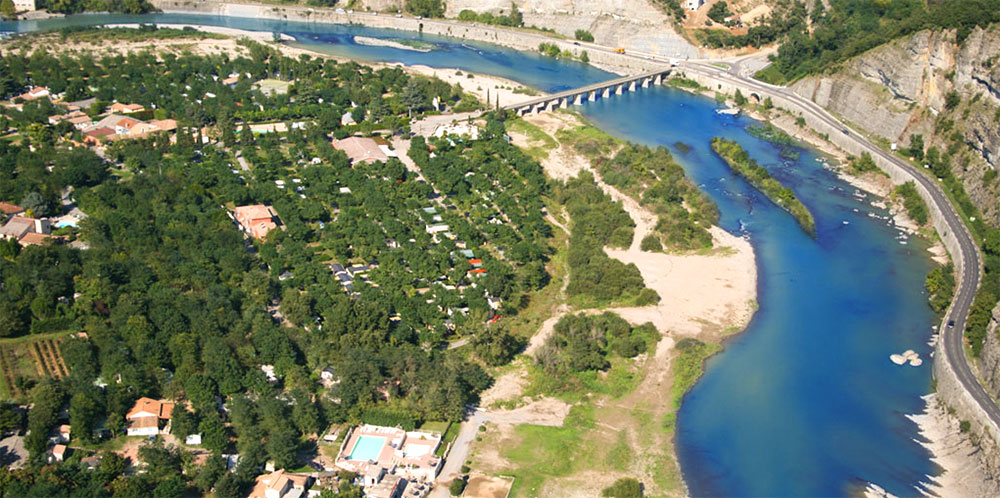 Aloha Plage, camping gelegen in het hart van de Gorges de l Aloha Plage, camping in het hart van de Gorges de l