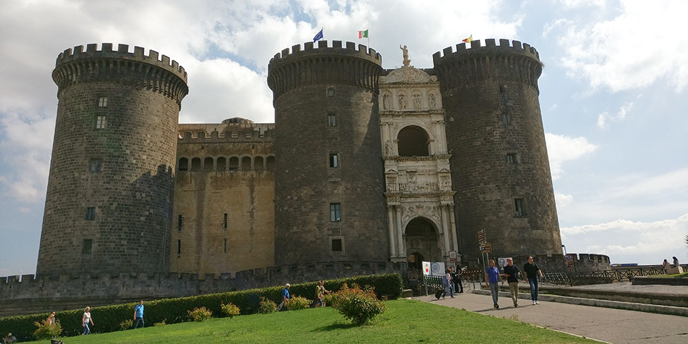 Castello Nuovo in Napels Castello Nuovo in Napels