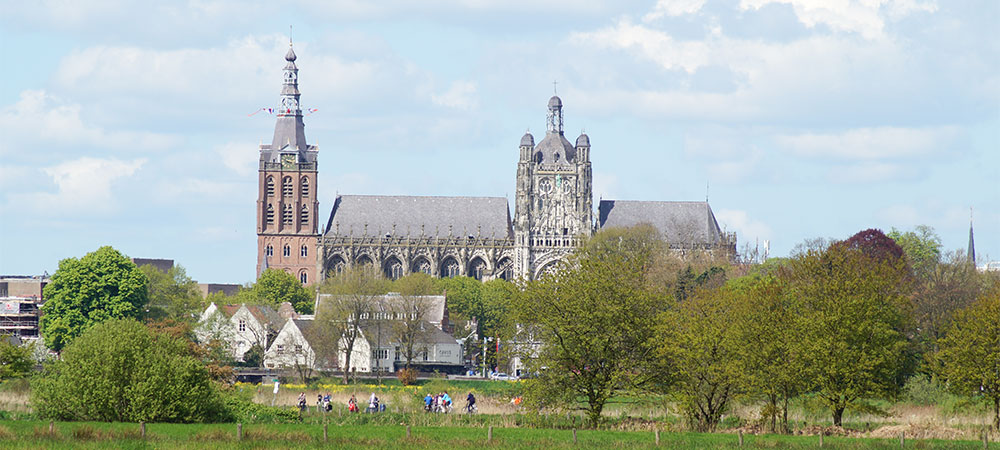 Fietsen naar Den Bosch en daarna een boottocht over de Dieze