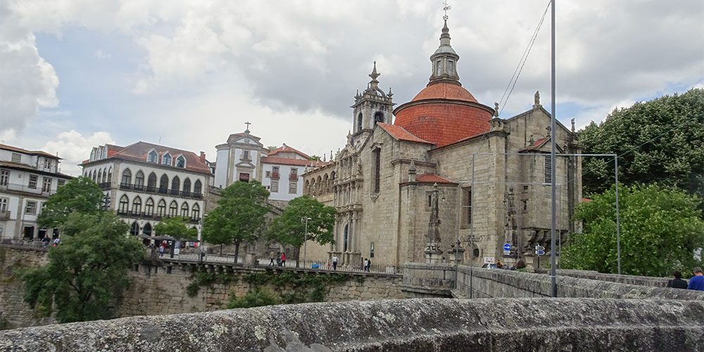 De brug van Amarante