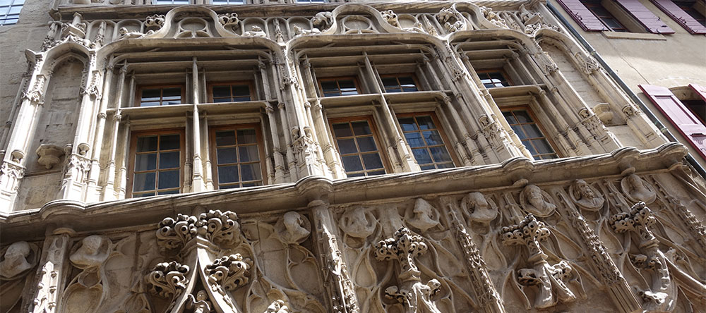 Le Maison des Têtes