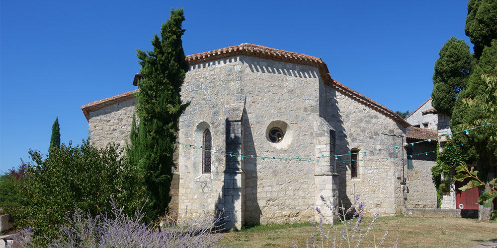 de kerk van Sainte-Foy-La-Jeune