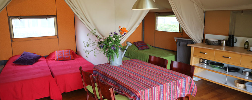 Gezellig ingerichte Lodgeten op camping de Weyde Blick in FrieslandFryslân Gezellig ingerichte Lodgeten op camping de Weyde Blick in FrieslandFryslân