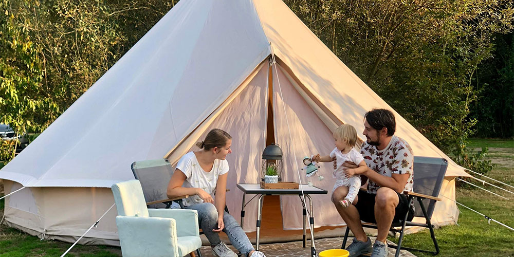 Basic Glampen met Geardropper in een Belltent