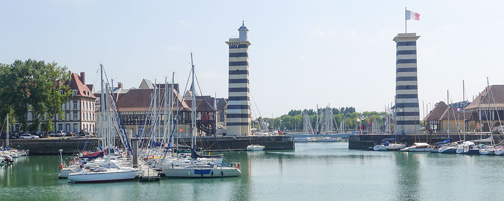 Normandië, Deauville een van de badplaatsen Normandië, Deauville een van de badplaatsen
