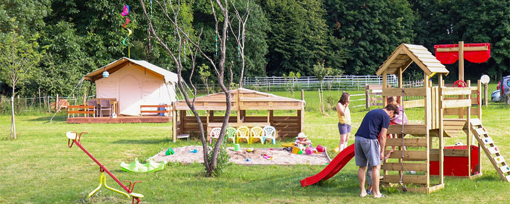 De baby- en peuterweken op Domaine des Lilas, Auvergne De baby- en peuterweken op Domaine des Lilas, Auvergne