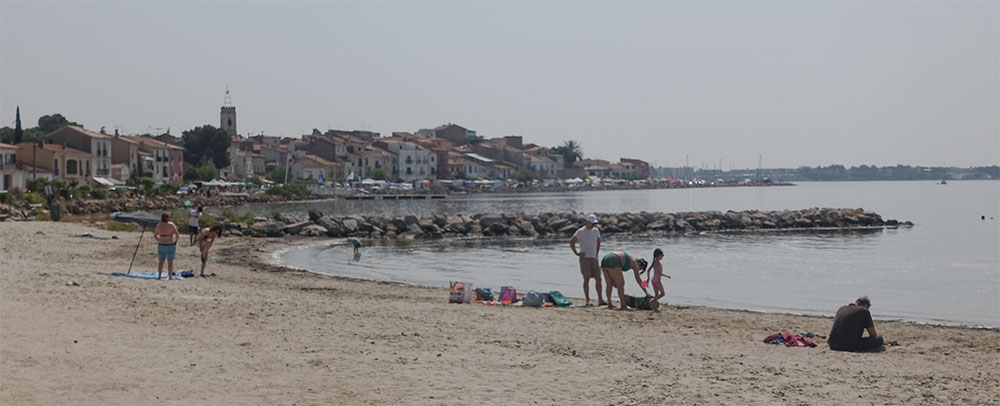Bouziques aan Lac de Thau Bouziques aan Lac de Thau