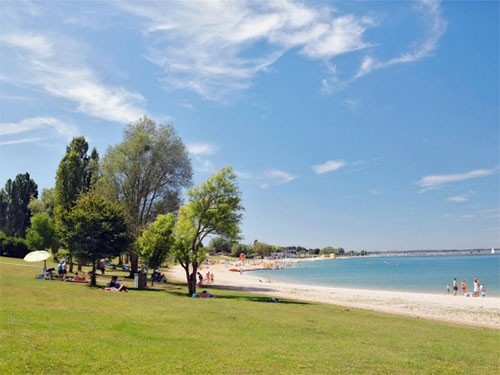 Camping Le Lac d Oriënt in de Champagne Camping Le Lac d Oriënt