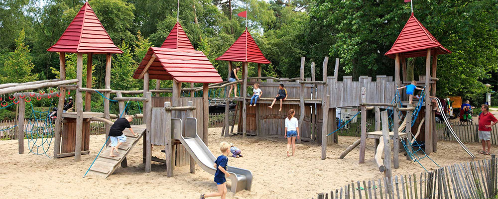 Het speelkasteel op Ginkelduin