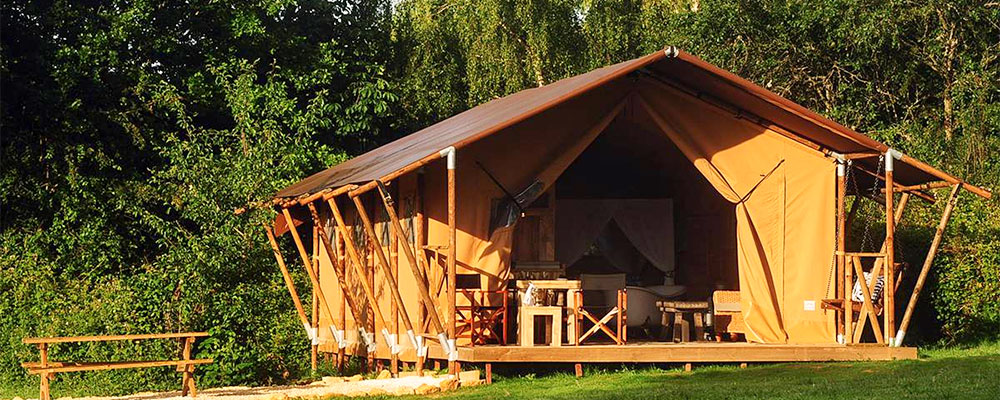 Kimaro Farmhouse Glamping Glamping op Kimaro Farmhouse met alle ruimte in een Safaritent