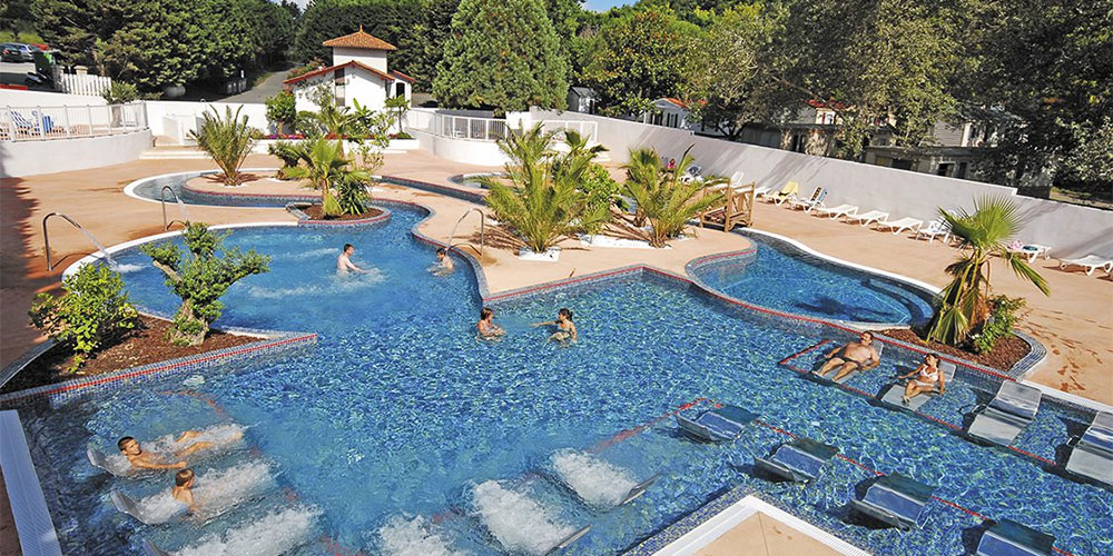 Camping Le Ruiseau des Pyrenees Aquitaine relaxbad