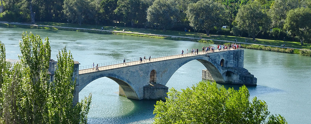 Sur le pont d Avignon Sur le pont d Avignon