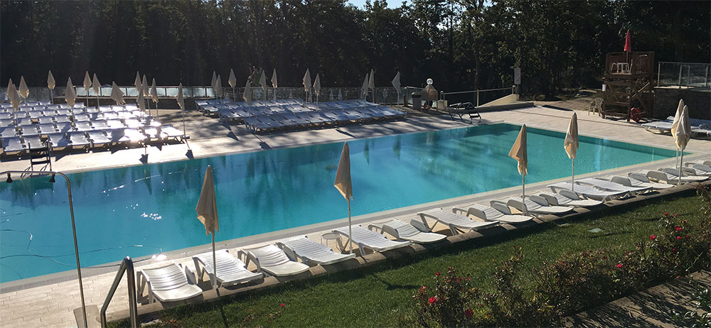 Zwembad op camping Orlando in Chianti Zwembad op camping Orlando in Chianti