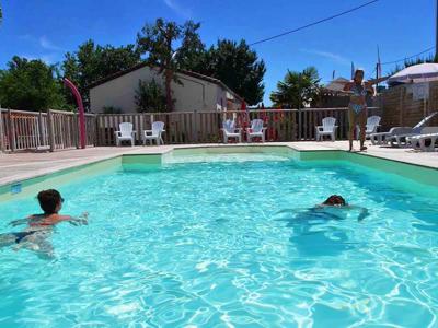 Thumbnail 2 van De la Gères