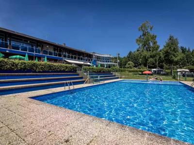 Thumbnail 2 van Auf Kengert