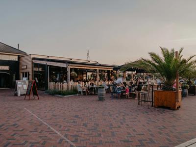 Thumbnail 3 van Julianahoeve