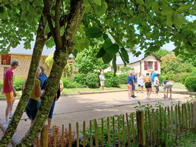 Thumbnail 2 van Chantegril