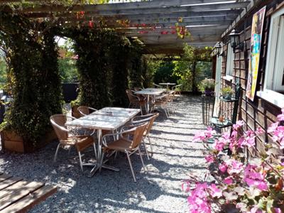 Thumbnail 4 van La Perle