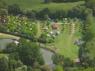 Thumbnail 2 van Aubeterre sur Dronne