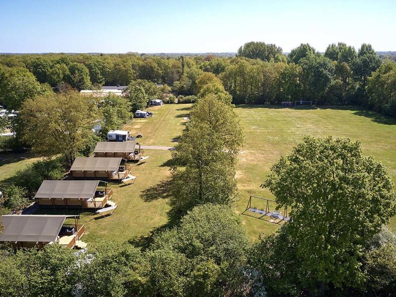 Foto van De Bronzen Emmer