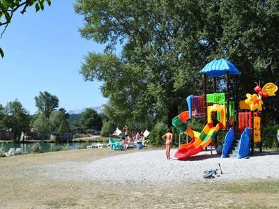 Thumbnail 4 van Le Lac Bleu