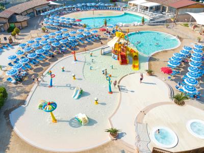 Thumbnail 2 van Village Baia Azzurra Club