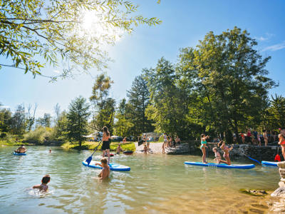 Thumbnail 2 van Menina