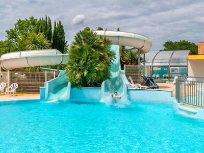 Thumbnail 2 van Lou Broustaricq