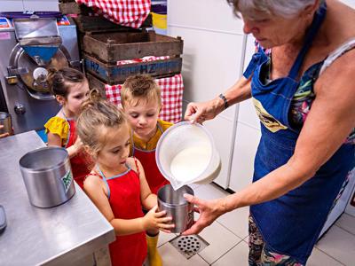 Thumbnail 5 van De Geele Bosch Farmcamps