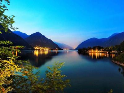 Thumbnail 2 van Belvedere (Idromeer)