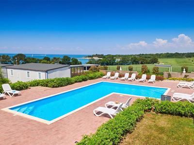 Thumbnail 2 van Kastanija Resort