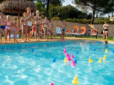 Thumbnail 3 van Les Hautes Prairies