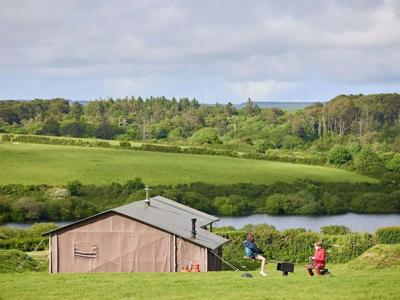 Thumbnail 5 van BoerenBed Treganhoe Farm