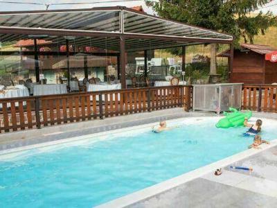 Boutique Heart of Nature