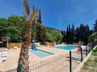 Thumbnail 3 van Les Tomasses