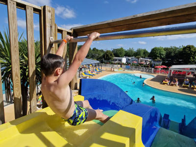 Thumbnail 3 van La Mignardiere