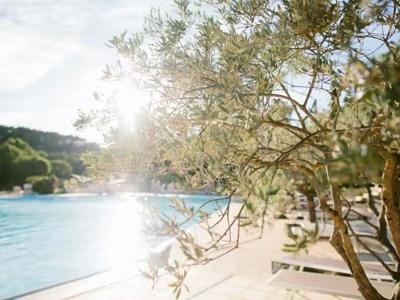 Thumbnail 4 van Domaine Naturiste de Bélézy FKK