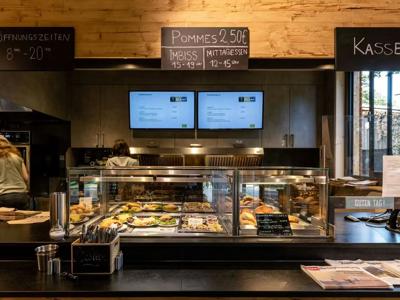 Thumbnail 4 van Uhlenköper-Camp