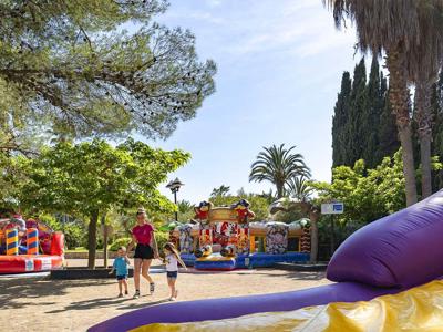 Thumbnail 5 van l'Etoile d'Argens