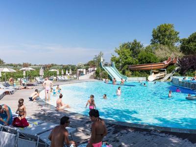 Thumbnail 5 van Spina Family Village