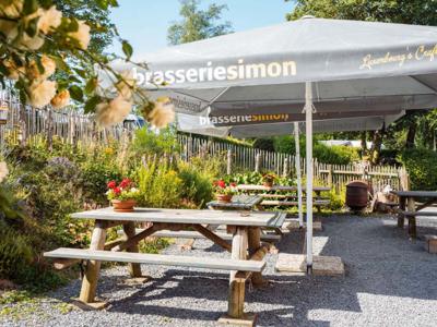 Thumbnail 3 van Um Bierg