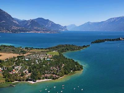 Thumbnail 2 van Fornella