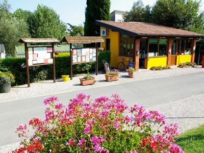 Thumbnail 3 van Fontanelle