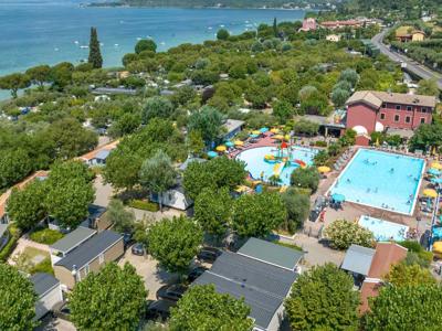 Thumbnail 2 van Serenella