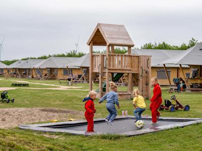 Thumbnail 2 van De Buitenhoeve Farmcamps